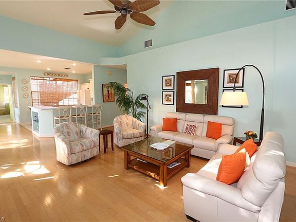 4th image of 25100 Goldcrest Dr APT 122