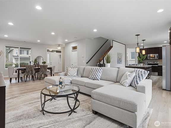 2nd image of 4171 SW Colbert Way