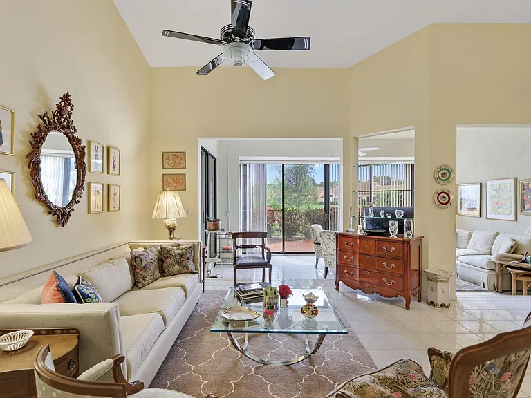 8423 Juddith Ave — Photo 4