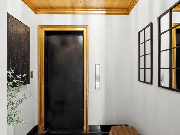 447 East 57th Street image 16 of 16