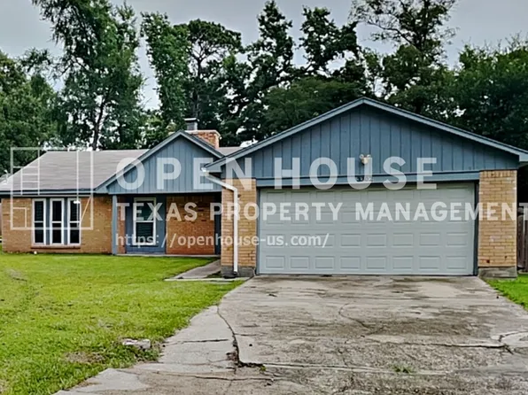 3302 Long Shadows St, Spring, TX 77380