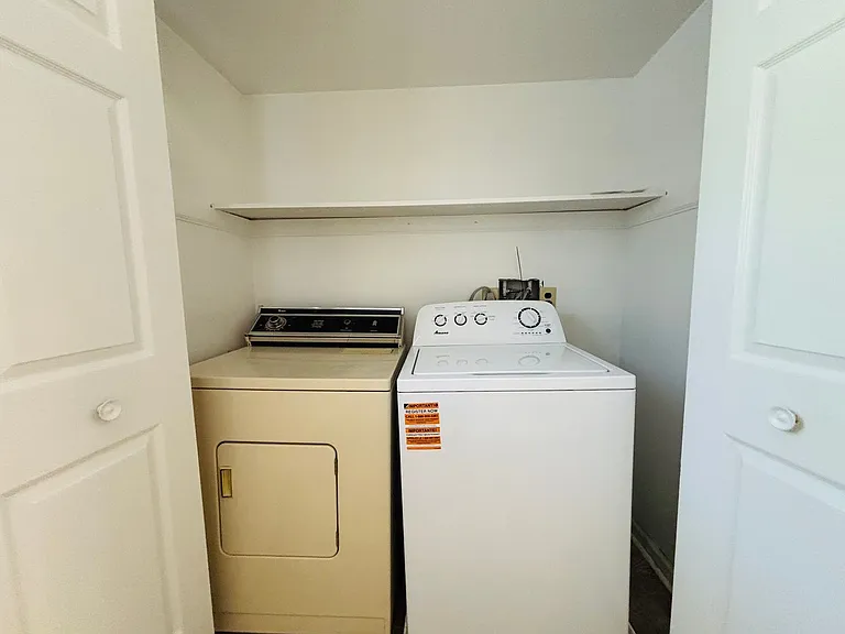 108 Chowning Pl — Photo 8