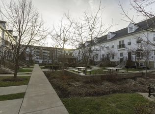 1165 Freesia Ct, Ann Arbor, MI 48105