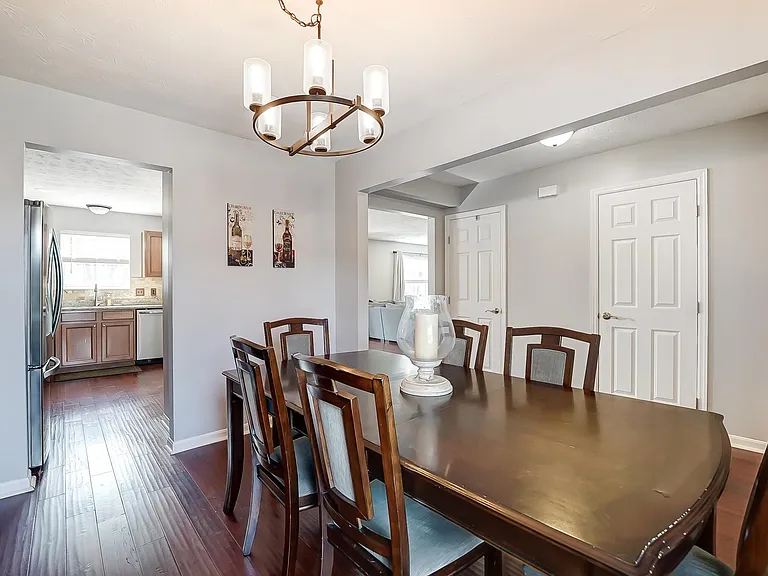 6700 Bartlett Ct — Photo 7