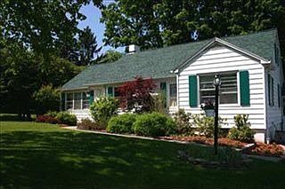 2nd image of 60 Campmeeting St