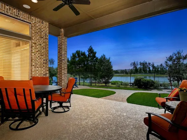 15310 Viviente Dr, Conroe, TX 77302