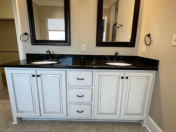 5th image of 219 Bayou Parc Dr