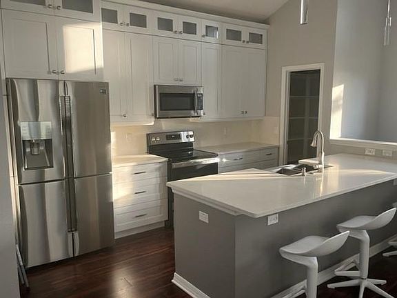 3rd image of 8555 Martinson St