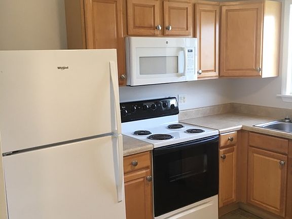 4th image of 104 N 20th St #B