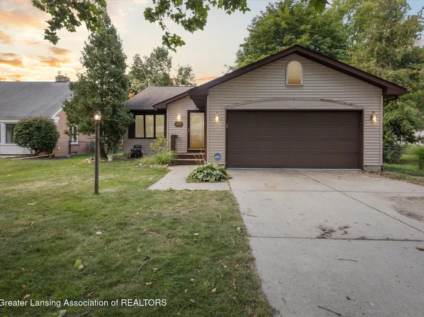 2428 Park St, Lansing, MI 48917