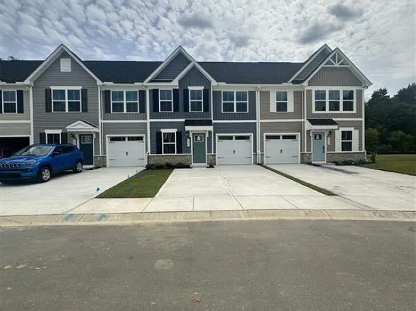 2053 NW Parow LN NW #B, Calabash, NC 28467