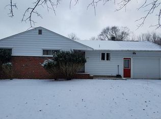 5988 Sneller Rd, Brewerton, NY 13029