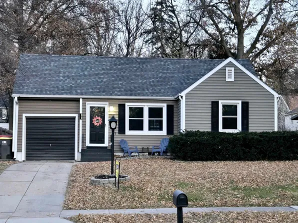 2526 S 33rd St, Lincoln, NE 68506