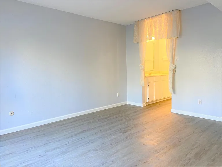 13014 Leader St #936 — Photo 13