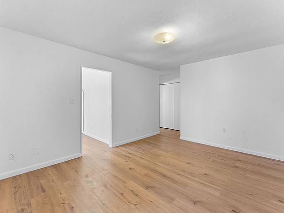 4th image of 3131-3151 Adams Ave #3145
