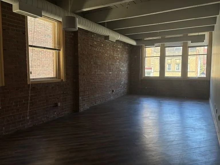 Bridgeview Apartments — Photo 43