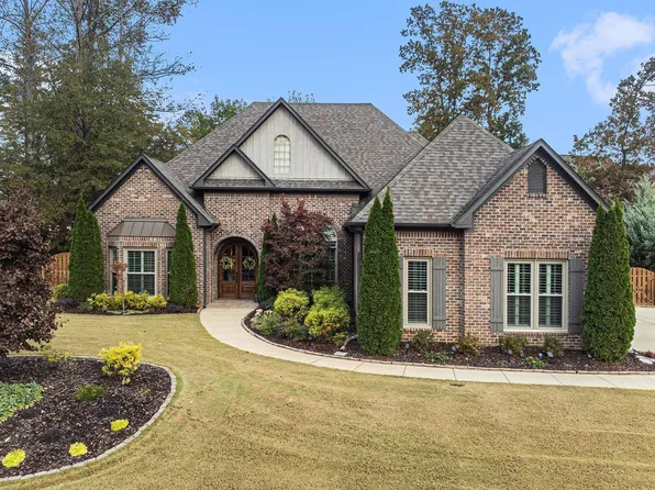 1009 Idlewild Cir, Birmingham, AL 35242