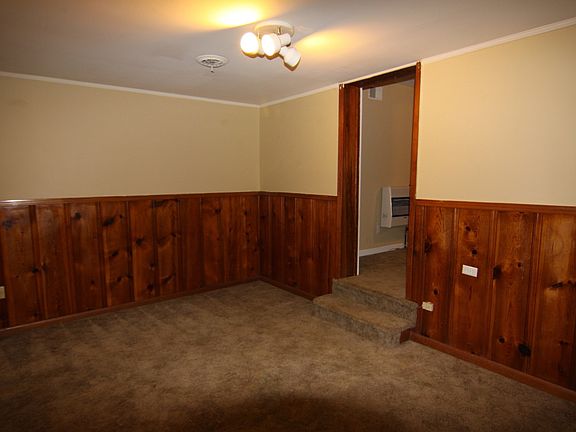 5th image of 204 Rebecca Ln
