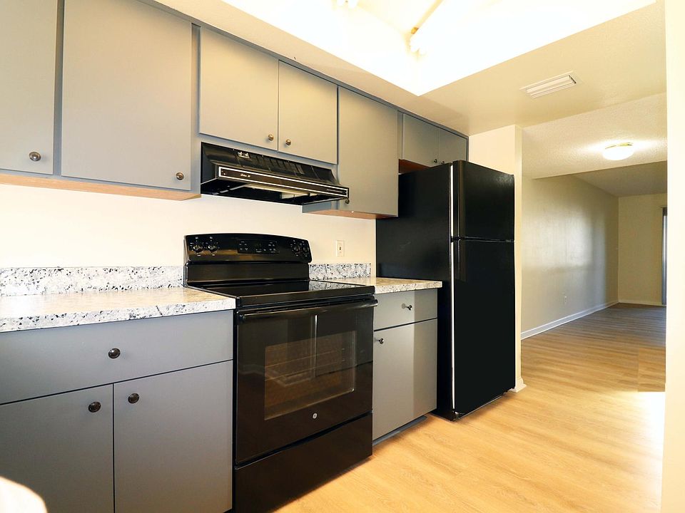 1st image of 14440 Reuter Strasse Cir APT 1