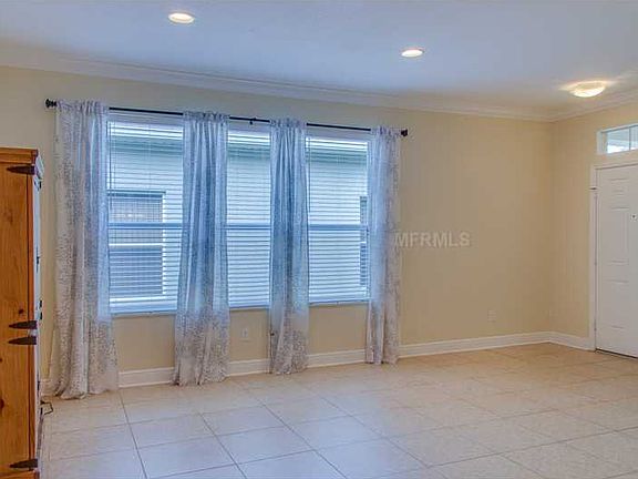 5th image of 2922 Wild Tamarind Blvd