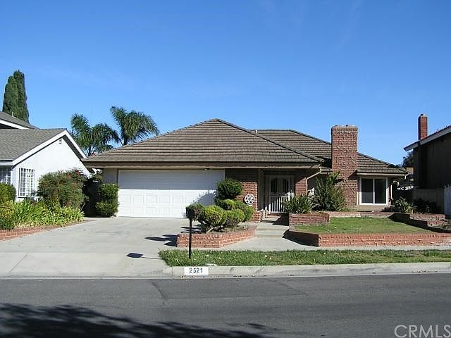 1st image of 2521 S Manitoba Dr