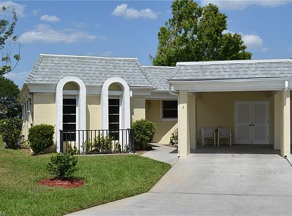 2nd image of 4 Plaza Ct