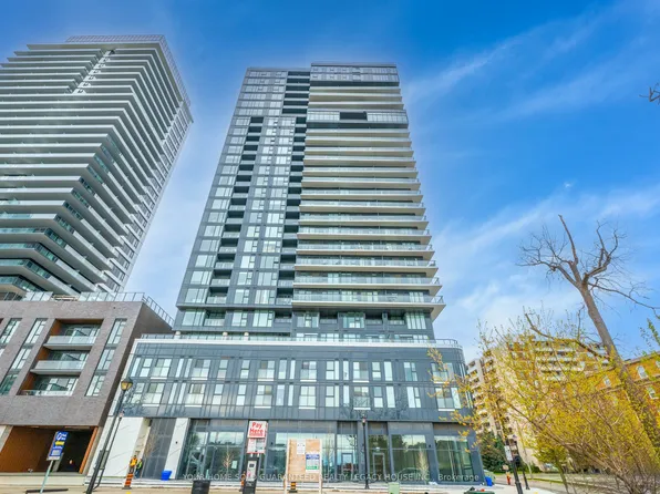 370 Martha St #1805, Burlington, ON L7R 2P7
