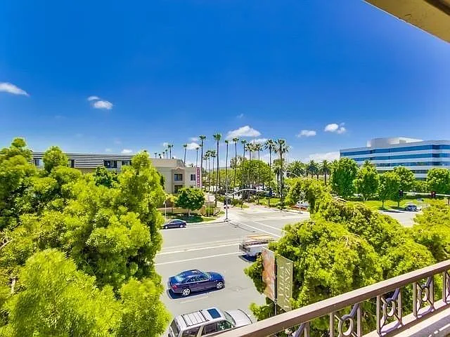 8889 Caminito Plaza Centro #7223 — Photo 17