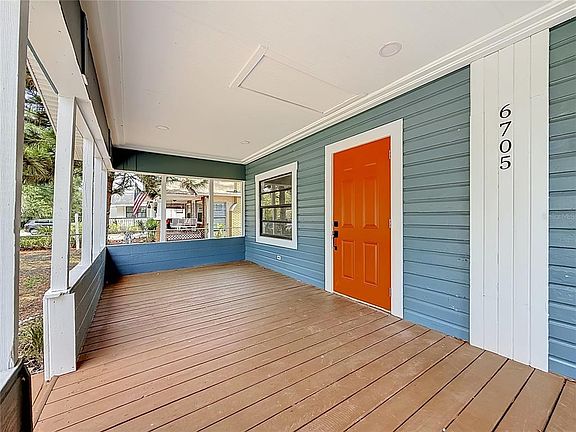 3rd image of 6705 N Elizabeth St