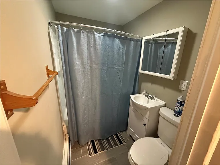 840 W Walnut St — Photo 32