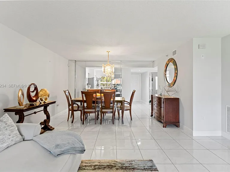 5876 Regal Glen Dr #101 — Photo 6