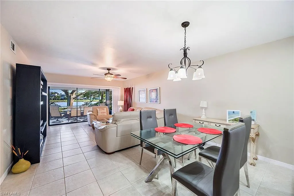 2 bed, 2.0 bath, 1465 sqft, $5,500 — Photo 4
