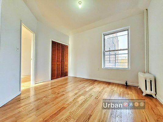 3rd image of 55 Linden Blvd APT 5L