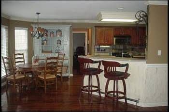 1st image of 1621 Polte Ln