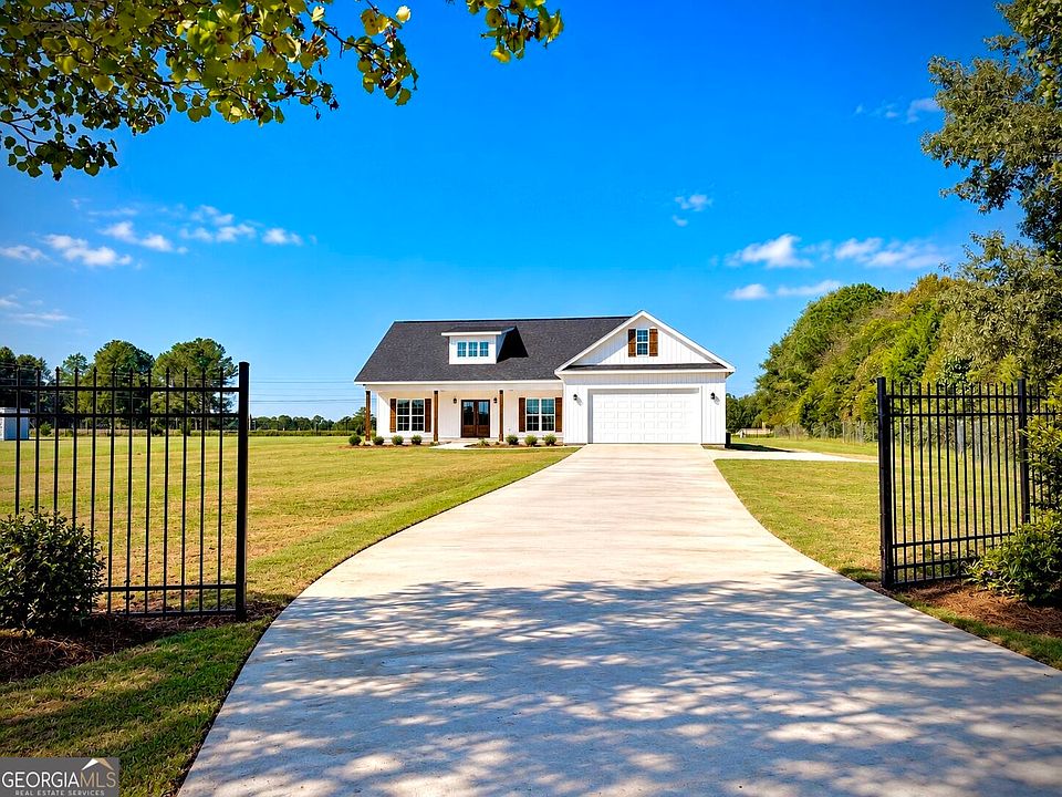 1st image of 506 Clearwater Cir