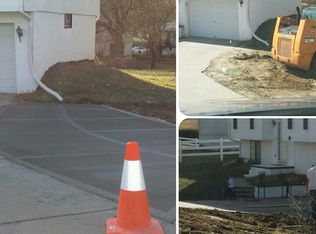 6312 Forest Lawn Ave, Omaha, NE 68104