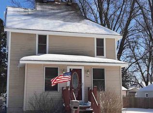 1104 Maple Ave, Belvidere, IL 61008