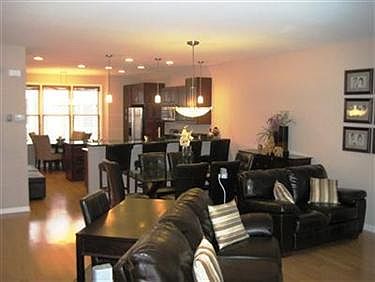 5th image of 3712 Longwood Ct