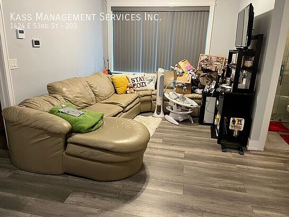 5th image of 5228 S Blackstone Ave #203
