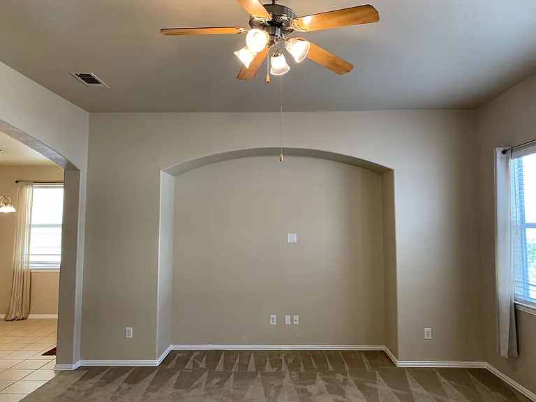 9113 Hope Dr — Photo 34