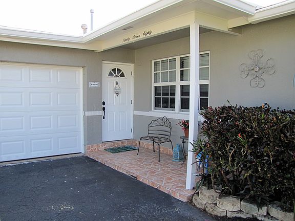 4th image of 9780 NW 24th Pl