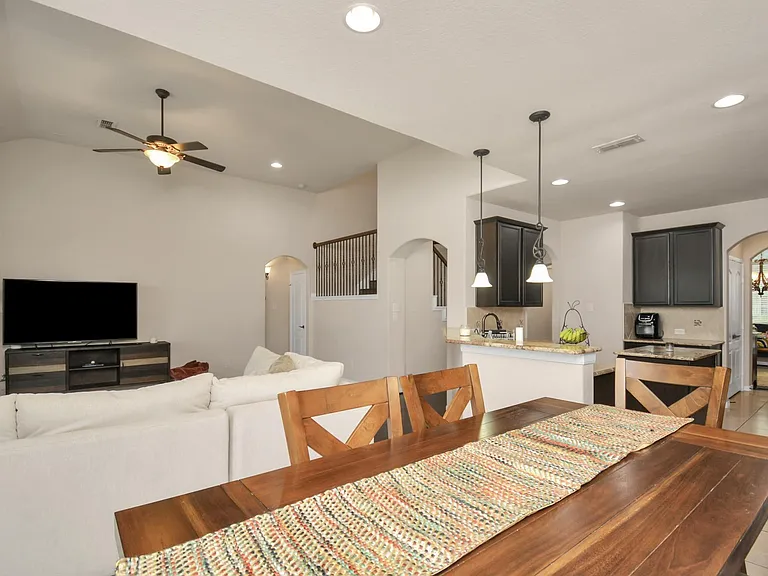 17510 Woodfalls Ln — Photo 13