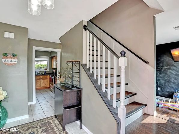 (undisclosed Address)