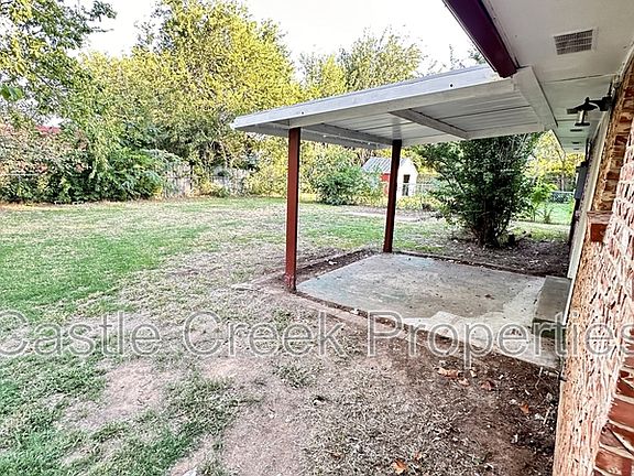 5th image of 1128 Berwyck Dr