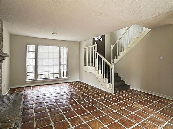 2nd image of 5227 Village Springs Dr