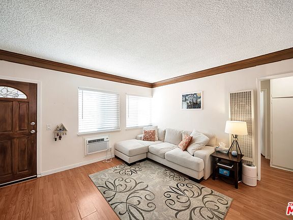 4th image of 7127 Coldwater Canyon Ave APT 15