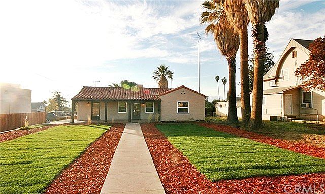 1st image of 6848 Palm Ave
