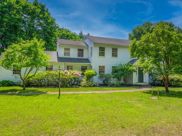 457 Westford Rd, Concord, MA 01742