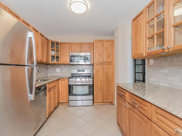 3935 Blackstone Ave APT 8A, Bronx, NY 10471