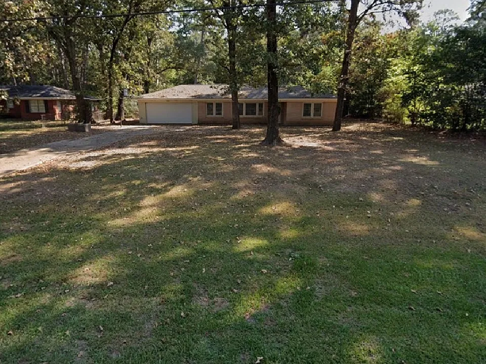 3061 Sandra Dr